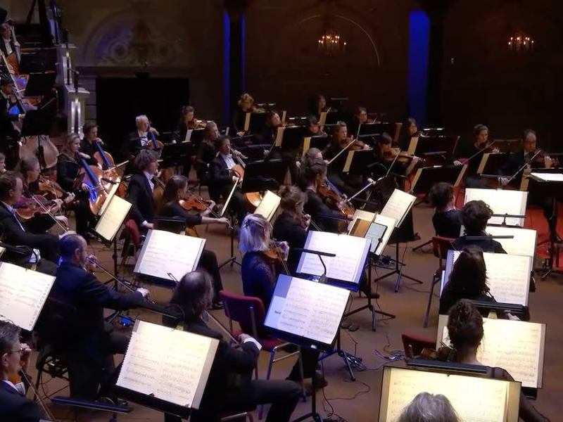 Markus Poschner & Netherlands Philharmonic Orchestra